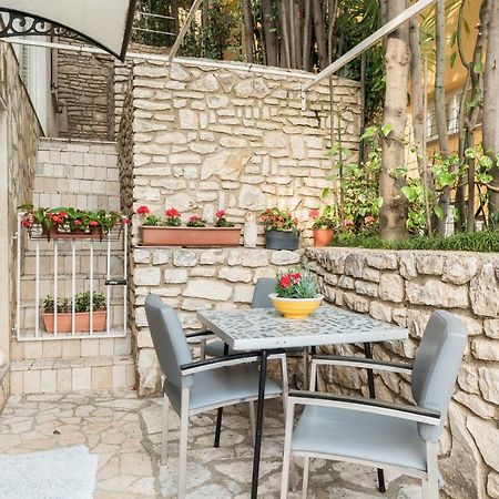 Luxury 1 Bedroom Apartment In Рабац Екстериор снимка